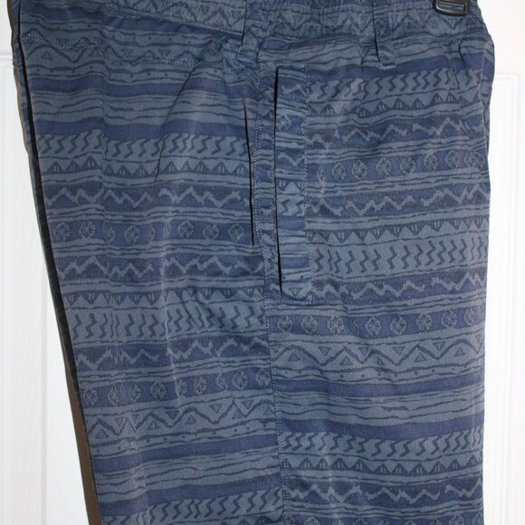 Cabana by Crown & Ivy Shorts | Aztec print | Sz Small - Picture 8 of 9